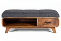 **Moderne hocker met opbergruimte en stoffen zitting**